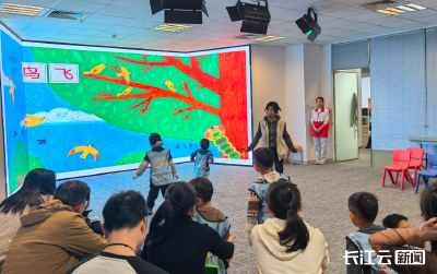 湖北图书馆暖心陪伴“星星的孩子” 分级伴读点亮阅读之光