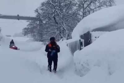 俄远东堪察加半岛遭遇罕见极端暴雪