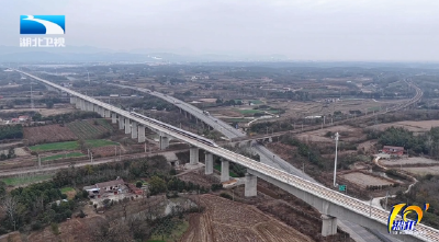 汉襄宜“金三角”高铁“公交化”时代来临