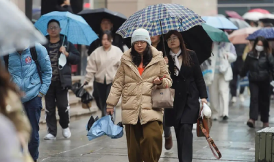 今晚武汉迎来寒潮大风雨雪过程最强时段！