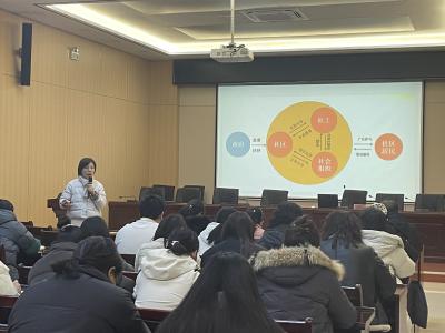 钢都花园街道开展“专业社工＋志愿服务”融入社会治理专题培训