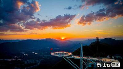 黄石阳新：科技赋能山区治理 王英镇无人机织密“空中防护网”