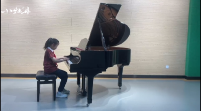 小牡丹—《塔兰泰拉》