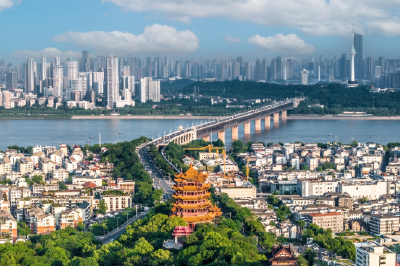 三组数字里的湖北经济“竞进”密码