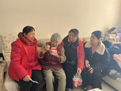 粥香暖清和 邻里话温情——清和里社区开展 腊八节主题活动