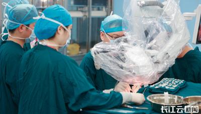 先绘图 再动刀！脑机接口精准定位 同济医院完成语言区肿瘤零损伤切除