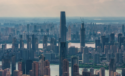 各地如何因地制宜制定发展目标？2026地方两会释放这些信号