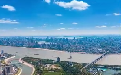 华正现场评丨“五谷丰登”助推产业“登峰”