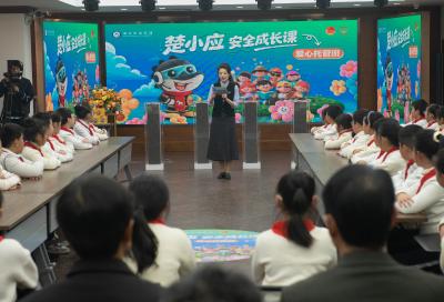 护航寒假 “童”筑安全——楚小应安全成长课嵌入爱心托管班 织密假期安全防护网 