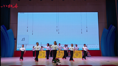 小牡丹—《霸王别姬》