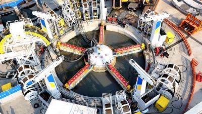 我国自主研制，全球最大直径竖井掘进机“启明号”始发