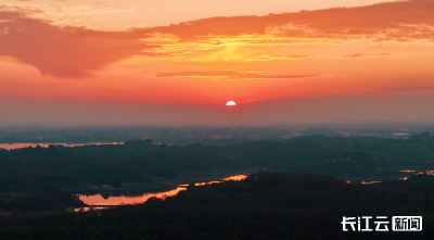 咸宁嘉鱼的晚霞，是天空写给大地的长信