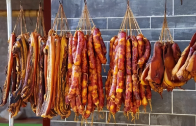 守住年味更守安全 熏腊肉防火要点需记牢