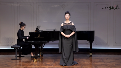 小牡丹—《七月的草原》