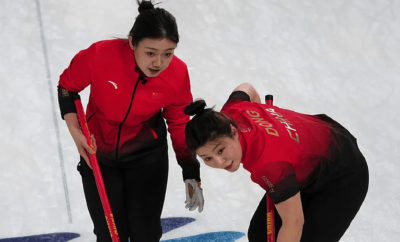 开门红！女子冰壶中国队战胜卫冕冠军英国队