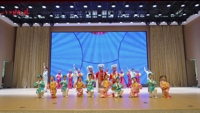 小牡丹—《童心戏韵》