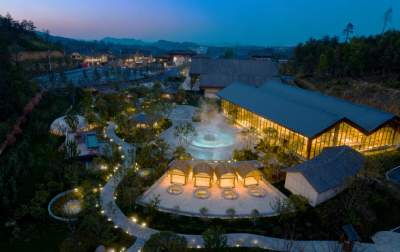 AI探路参数比较 黄冈红枫谷“真”温泉征服“新理性”消费者