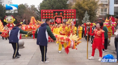 年味暖社区 温情护少年