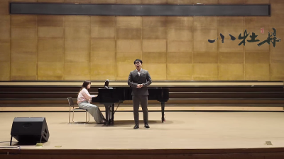 小牡丹—《沸腾激动的心灵》