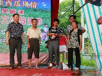 罗田县三里畈镇成功举办第三届西瓜文化旅游节活动