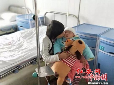 2017年这些照片没有一张获奖，却温暖了整个朋友圈