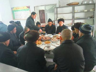 欢欢喜喜过大年