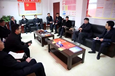 省联社党委书记、理事长刘志高慰问调研房县农商银行时强调：春天行动重在支农