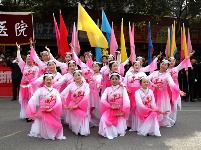 2017房县“诗祖故里 文明房县”民间文艺大巡游