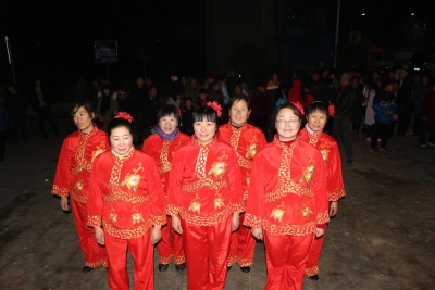 尹吉甫镇开展文艺活动迎鸡年春节