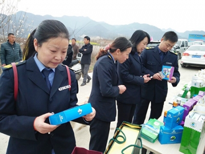 县城关食药所圆满完成“樱花节”食品安全专项检查