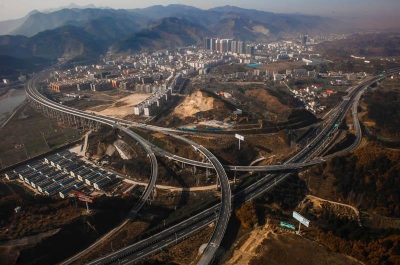 十房、谷竹两条高速公路限速标准有望提高