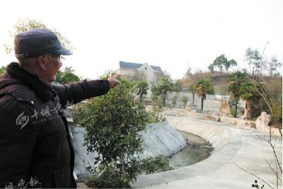 九旬“岛主”把荒岛变成绿洲