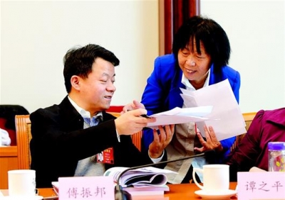 湖北团代表联名呼吁尽早启动建设京九高铁阜阳至黄冈段