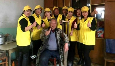 爱心驿站“博爱进万家” 爱心献给残疾人