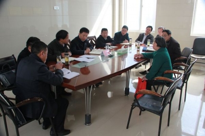 县长纪道清现场接访为民解忧愁