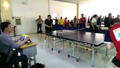 房县乒乓球代表队在全市教职工运动会上创佳绩