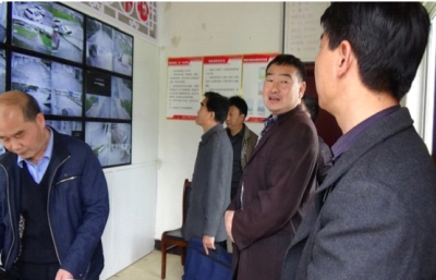 化龙学校迎市“平安校园”检查验收