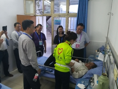 道教论坛外籍嘉宾突发心脏病 医护人员紧急抢救 转危为安