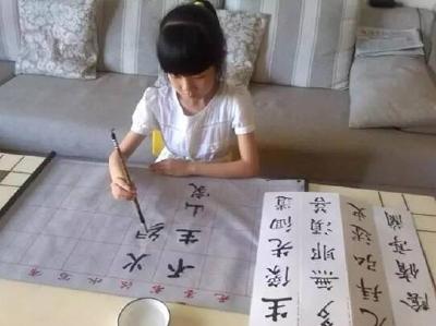 厉害了我的“中国制造”！从毛笔到讯飞语音 英国小哥讲述中国书写传奇丨好运中国