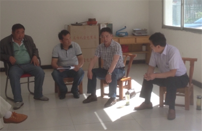 市经管局与县经管局一行深入红塔镇指导农民专业合作社发展