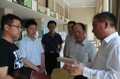 省商务厅来房调研电子商务等工作