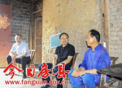 蔡贤忠到中村走访结对帮扶贫困户