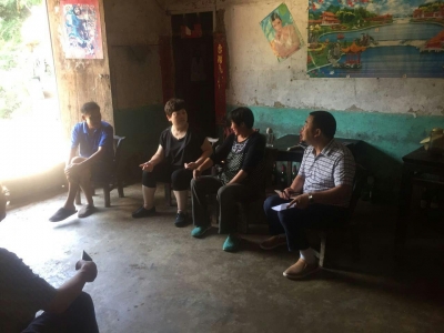 阮登香调研窑淮镇里乐城村精准扶贫工作 