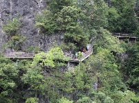   游房县岩屋沟景区