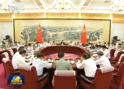 习近平在中共中央政治局第四十二次集体学习时强调:军队全力以赴全党全国大力