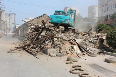 房县住建局率先启动北街片区棚改25户房屋拆迁