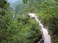   游房县岩屋沟景区