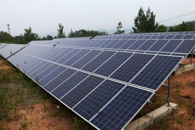 接地气 聚人气 扶志气——记军店镇中村村第一书记宋秀柏