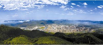 县委办安排部署创建文明城、党员干部下基层察民情解民忧暖民心实践活动