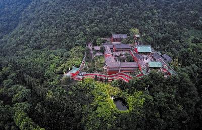 【追光的你】习言道｜一张50年前的登记表，这样描述青年习近平